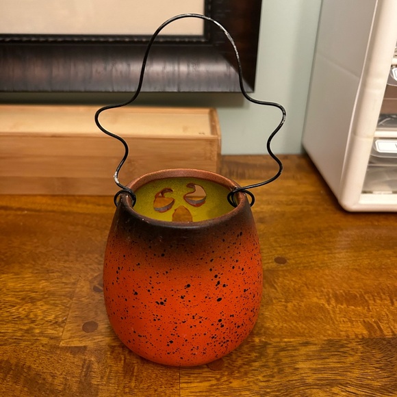 Halloween Pumpkin Candle Holder - Picture 5 of 8